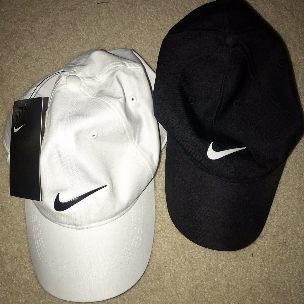 Nike Hat Pair